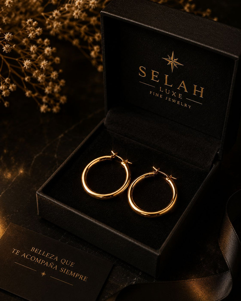 Selah Luxe / Medium Gold-Plated Hoop Earrings
